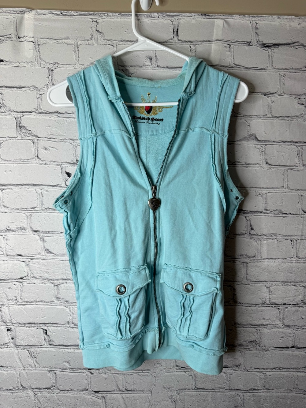 Vintage twisted heart Light Aqua Sleeveless Zip Hoodie Vest size medium
